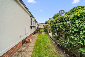 Photo 17- click for photo gallery